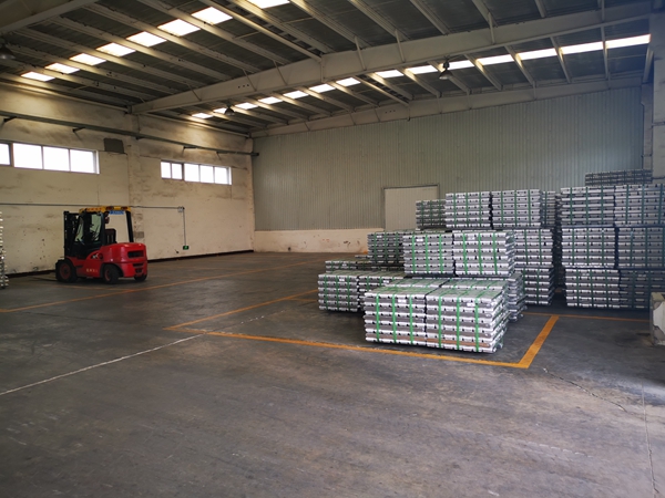 鋁錠、鋁液設(shè)備